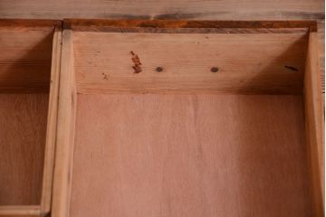 アンティーク家具　ナラ材天板のリメイク品　アンティークのカウンターテーブル(収納棚・戸棚)