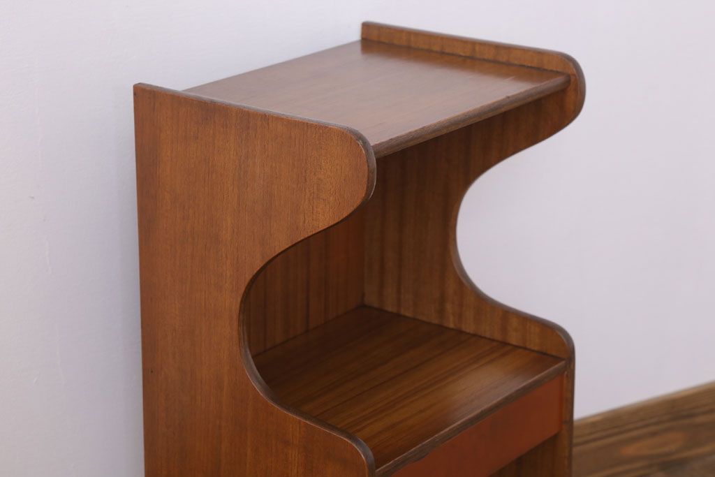 レトロ家具　昭和レトロ　小ぶりなサイドテーブル(電話台)