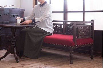アンティーク家具　大正ロマン　透かし彫りが美しい和製アンティークソファ