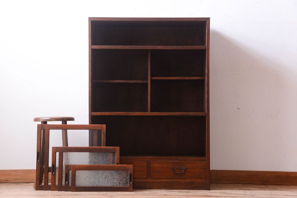 アンティーク家具　結霜ガラス!古い木製のアンティーク収納棚