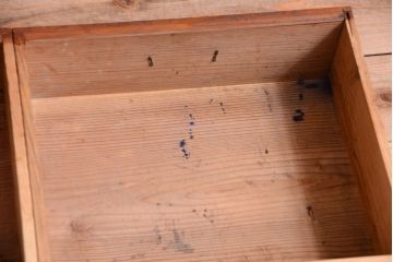 アンティーク家具　結霜ガラス!古い木製のアンティーク収納棚