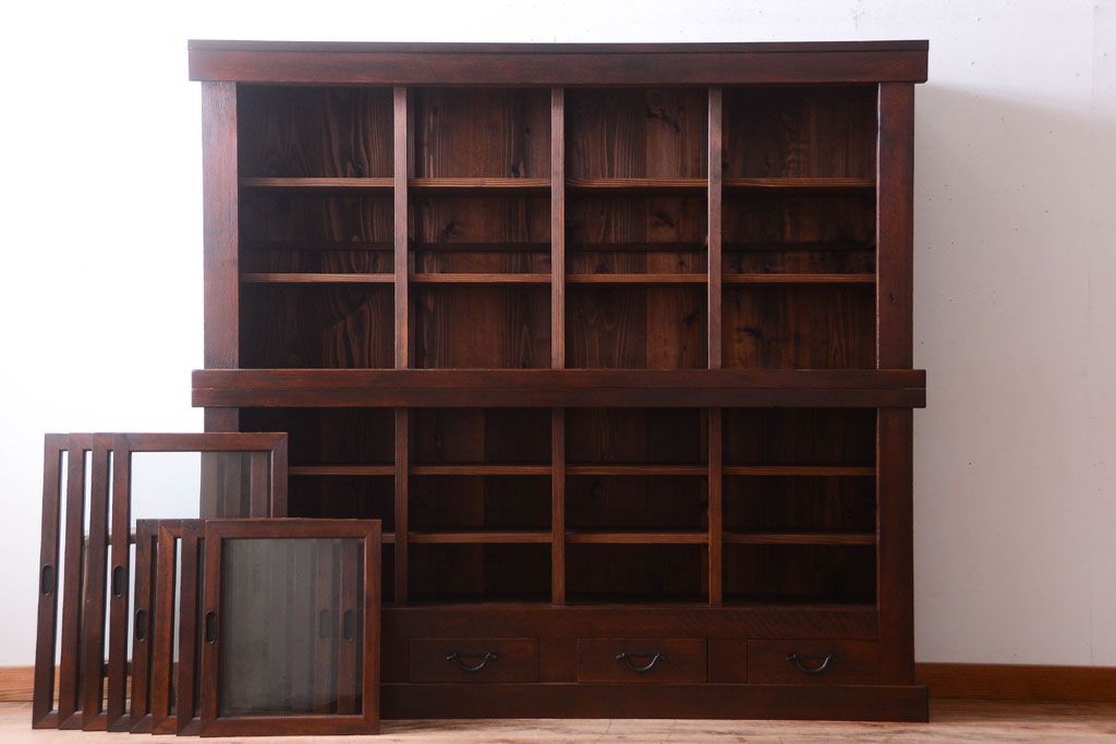 アンティーク家具　明治大正期　古民具・骨董　二段重ね関西収納棚