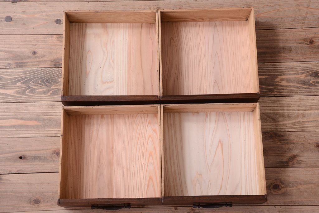 アンティーク家具　明治大正期　古民具・骨董　二段重ね関西収納棚