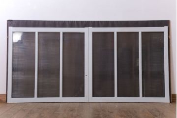 モールガラス入りの引き戸2枚セット(ガラス戸・窓)