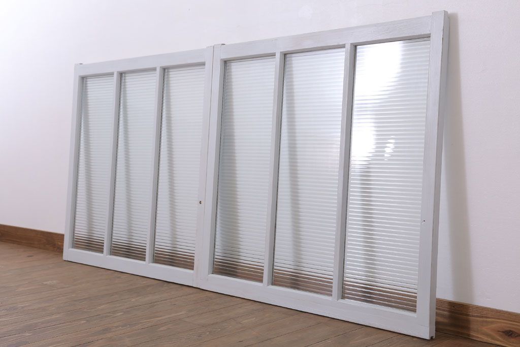 モールガラス入りの引き戸2枚セット(ガラス戸・窓)