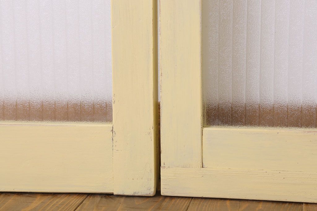 銀モールガラス入りの引き戸2枚セット(窓)