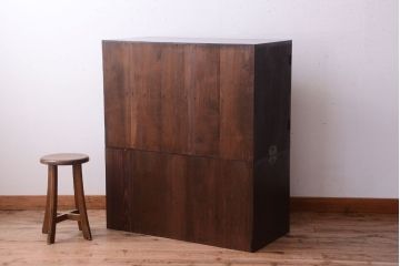アンティーク家具　三方栗材!古い木製のシンプルな観音箪笥(衣装箪笥)