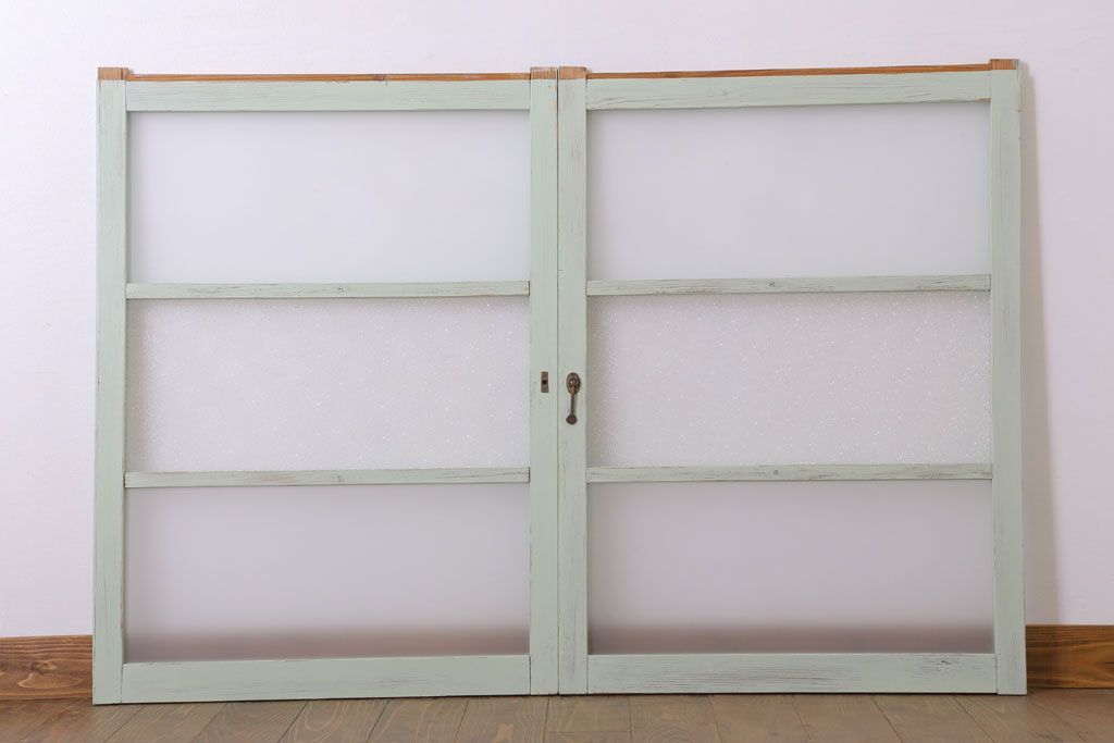 すりガラス・ダイヤガラス入りの引き戸2枚セット(窓)