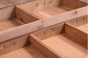 アンティーク家具　結霜ガラス入り!古い木のアンティークローボード