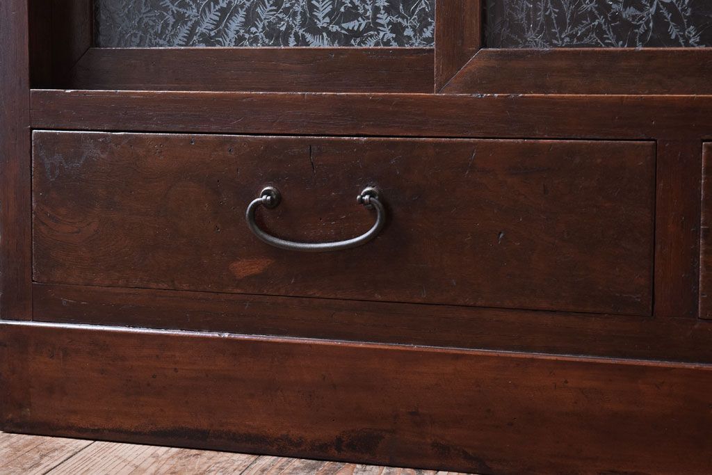 アンティーク家具　結霜ガラス入り!古い木のアンティークローボード