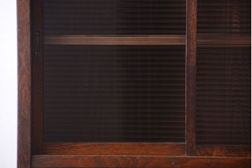 アンティーク家具　モールガラス入り!扉・脚付きのリメイク品　縦型戸棚(収納棚)