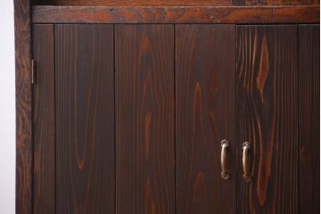 アンティーク家具　モールガラス入り!扉・脚付きのリメイク品　縦型戸棚(収納棚)
