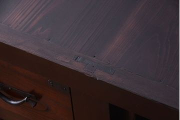 アンティーク家具　欅材と檜材!高級感あふれる和製アンティークの収納箪笥サイドボード(水屋箪笥)