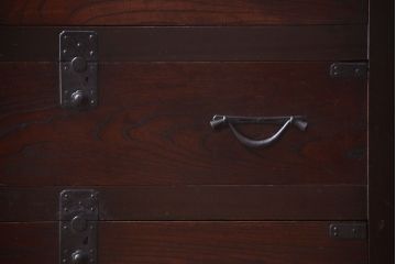 アンティーク家具　欅材と檜材!高級感あふれる和製アンティークの収納箪笥サイドボード(水屋箪笥)