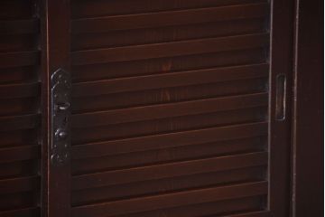 アンティーク家具　欅材と檜材!高級感あふれる和製アンティークの収納箪笥サイドボード(水屋箪笥)