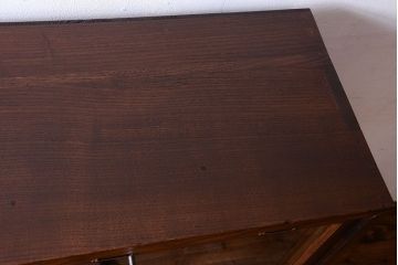 アンティーク家具　三方栗材!ネームプレート付きマス目収納戸棚(1)