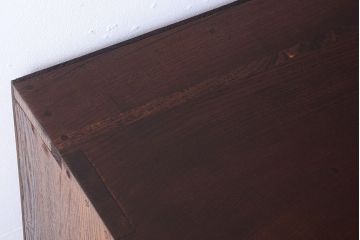 アンティーク家具　三方栗材!ネームプレート付きマス目収納戸棚(1)