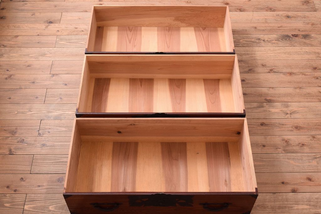 アンティーク家具　前面欅材　古民具・骨董　明治〜大正期のアンティーク最上箪笥