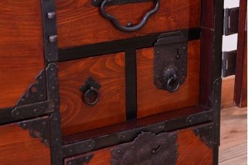 アンティーク家具　前面欅材　古民具・骨董　明治〜大正期のアンティーク最上箪笥