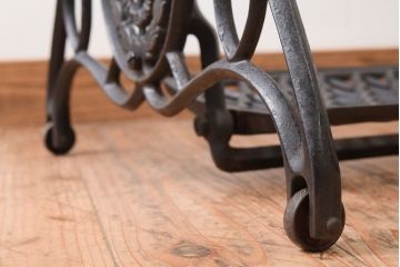アンティーク雑貨　イギリスアンティーク　ジャンク品　人気の工業用シンガーミシン