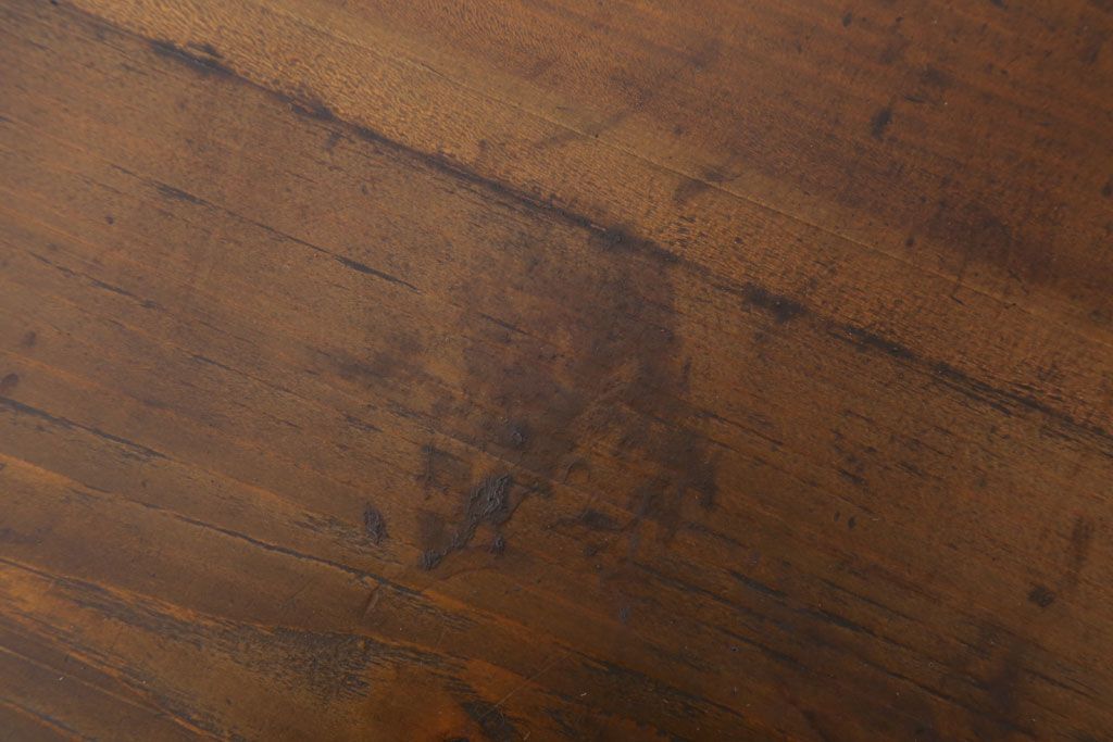 アンティーク家具　ダイヤガラス!シンプルで小振りな和製アンティーク収納棚(戸棚)