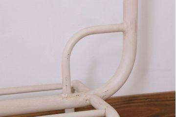 アンティーク雑貨　栗材天板リメイク品　人気のキャスター付きサイドテーブル(作業台)(1)
