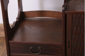 アンティーク家具　縞黒檀材と桑材!貴重な蛇腹扉の和製アンティーク収納棚(戸棚)