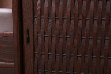 アンティーク家具　縞黒檀材と桑材!貴重な蛇腹扉の和製アンティーク収納棚(戸棚)