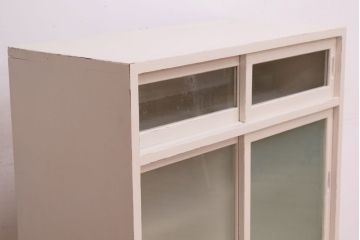 アンティーク家具　アンティークペイント　引き出し付き!気泡・すりガラス入りのおしゃれな戸棚(収納棚)(2)