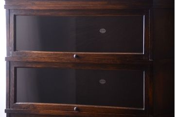 ヴィンテージ家具　イギリスビンテージ　脚付き!オーク材製スタッキングブックケース