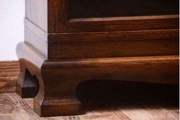 ヴィンテージ家具　イギリスビンテージ　脚付き!オーク材製スタッキングブックケース