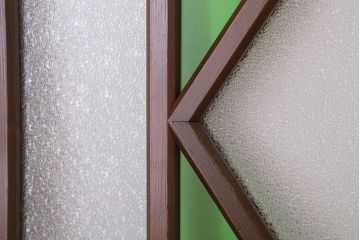 大正ロマン　色ガラス・ダイヤガラス入り!古い木製のドア