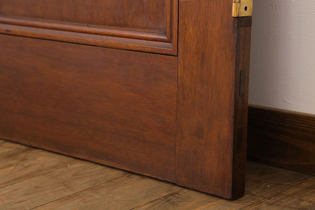 大正〜昭和　ガラス取っ手のアンティークドア