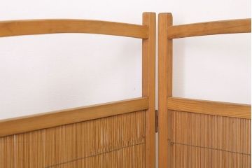 古民具・骨董　古い木味の折り畳み式パーテーション(四連屏風衝立て)(3)
