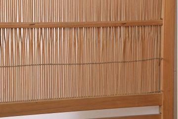 古民具・骨董　古い木味の折り畳み式パーテーション(四連屏風衝立て)(3)