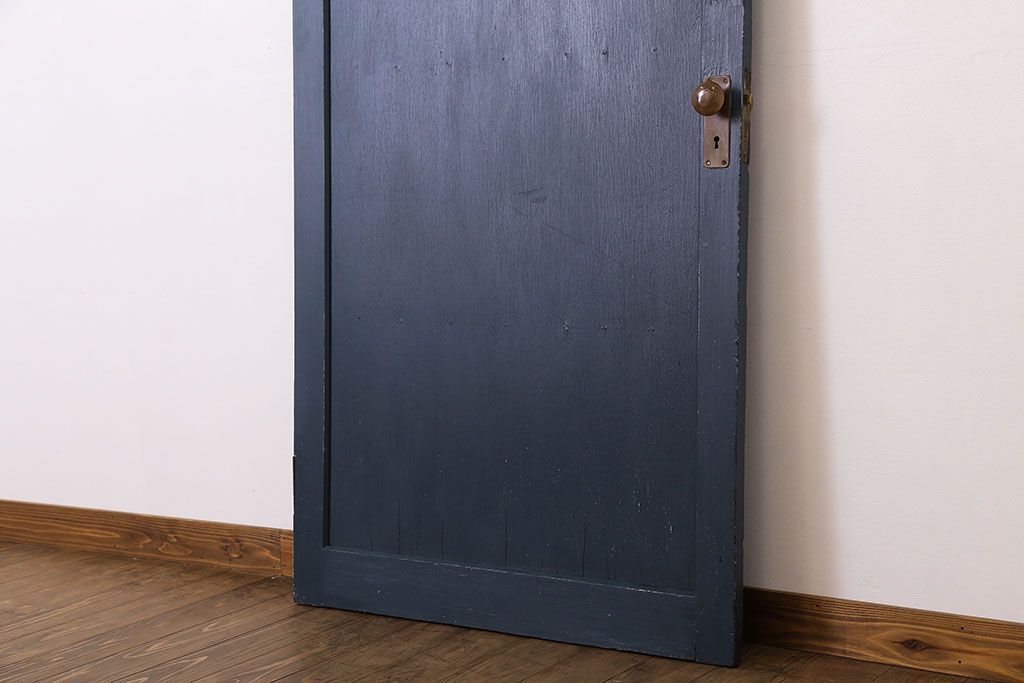 【S様ご成約分】銀モールガラス入りのレトロなネイビーペイントアンティークドア