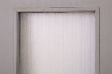 ガラスのドアノブ!銀モールガラス入りのレトロなアンティークドア