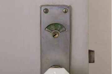 ガラスのドアノブ!銀モールガラス入りのレトロなアンティークドア