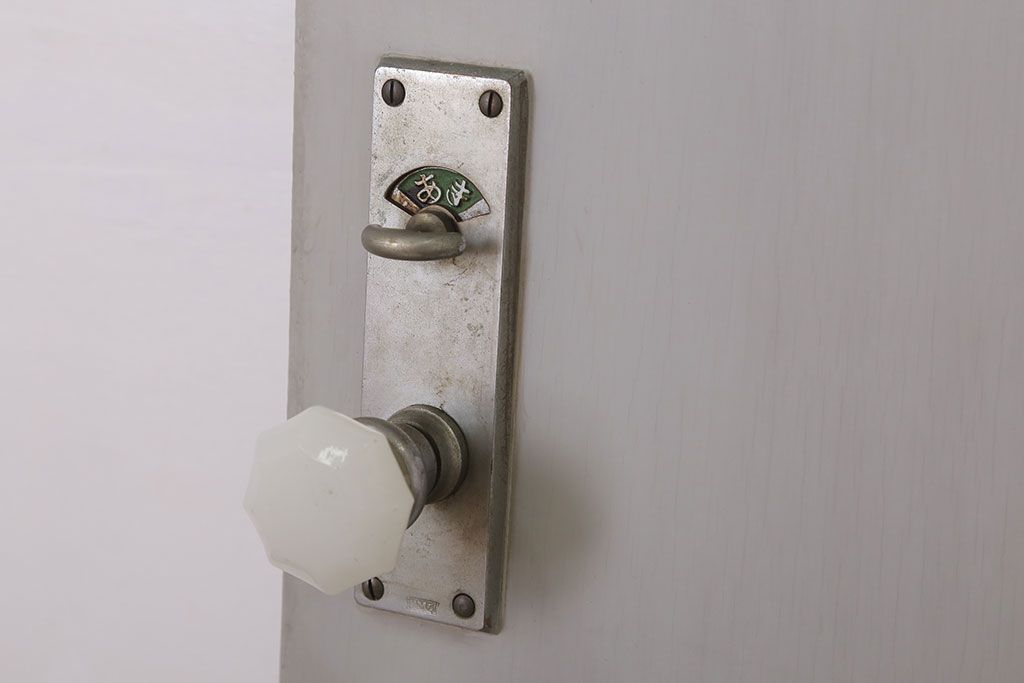 ガラスのドアノブ!銀モールガラス入りのレトロなアンティークドア