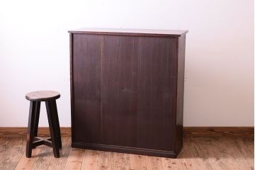 アンティーク家具　黒柿材!古い木製のアンティーク茶箪笥(茶棚・収納棚)