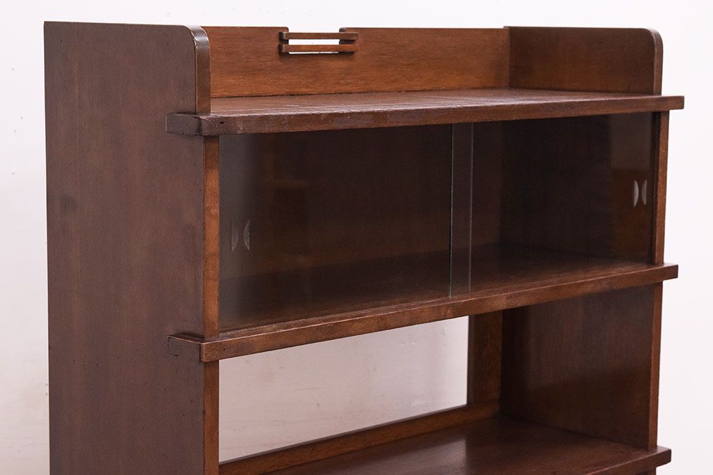 レトロ家具　アンティーク　ガラス戸付き!レトロな本棚(収納棚)