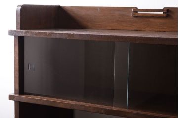 レトロ家具　アンティーク　ガラス戸付き!レトロな本棚(収納棚)