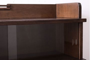 レトロ家具　アンティーク　ガラス戸付き!レトロな本棚(収納棚)