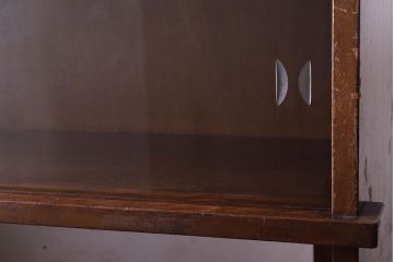 レトロ家具　アンティーク　ガラス戸付き!レトロな本棚(収納棚)
