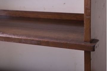 レトロ家具　アンティーク　ガラス戸付き!レトロな本棚(収納棚)