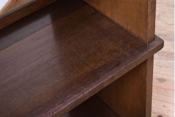 レトロ家具　アンティーク　ガラス戸付き!レトロな本棚(収納棚)