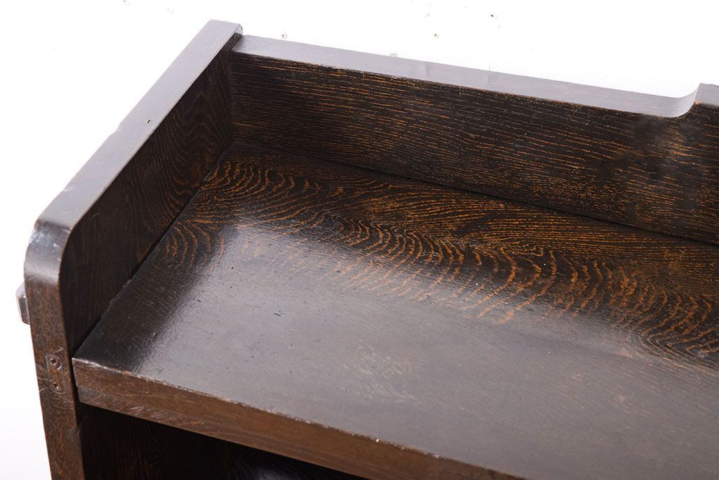 レトロ家具　和製アンティーク　古い木のレトロな楔(くさび)式本棚(飾り棚・ディスプレイラック)