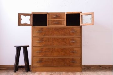レトロ家具　ダイヤガラス入り!昭和レトロなアンティークチェスト