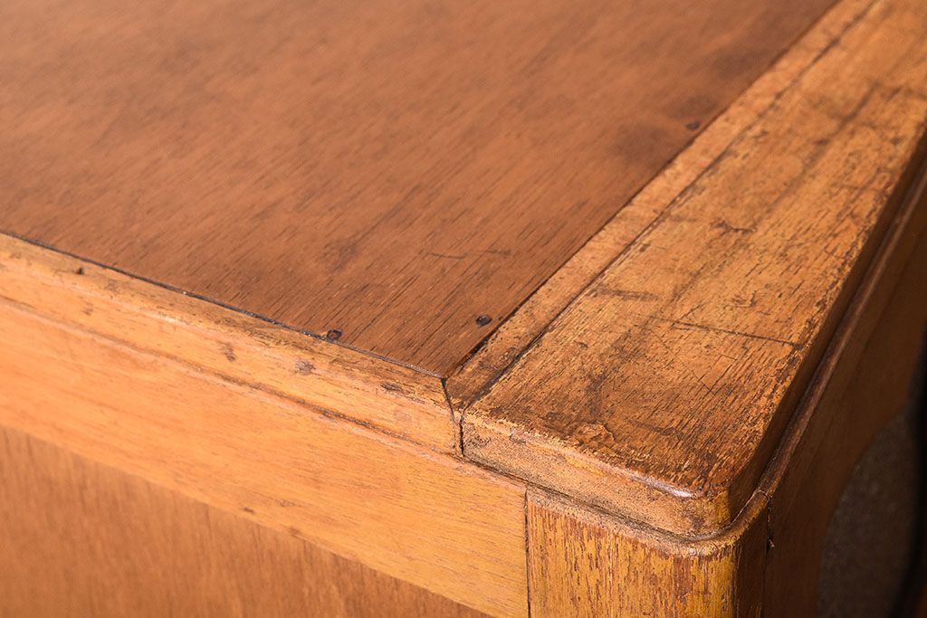 レトロ家具　ダイヤガラス入り!昭和レトロなアンティークチェスト