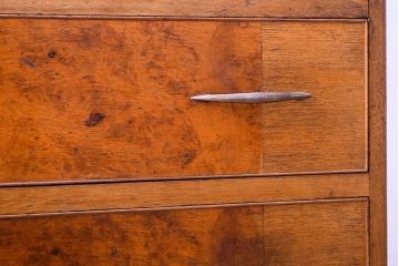 レトロ家具　ダイヤガラス入り!昭和レトロなアンティークチェスト